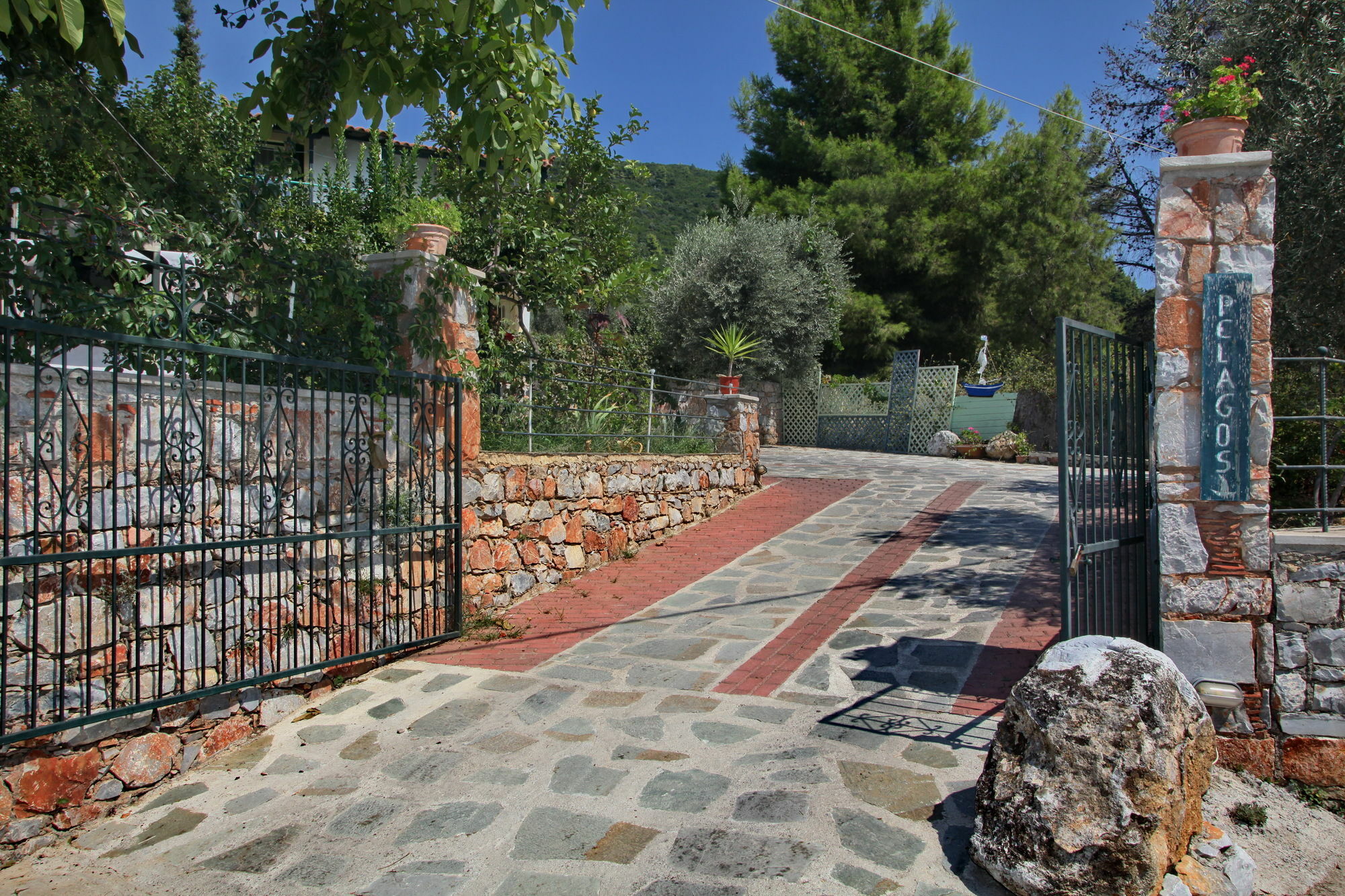 Pelagos Stafylos Exterior foto